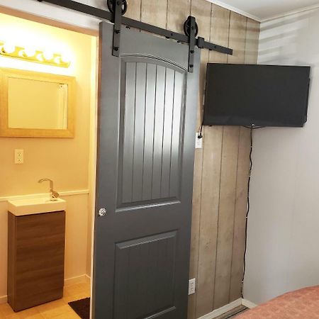 Reno Motel Salmo Luaran gambar